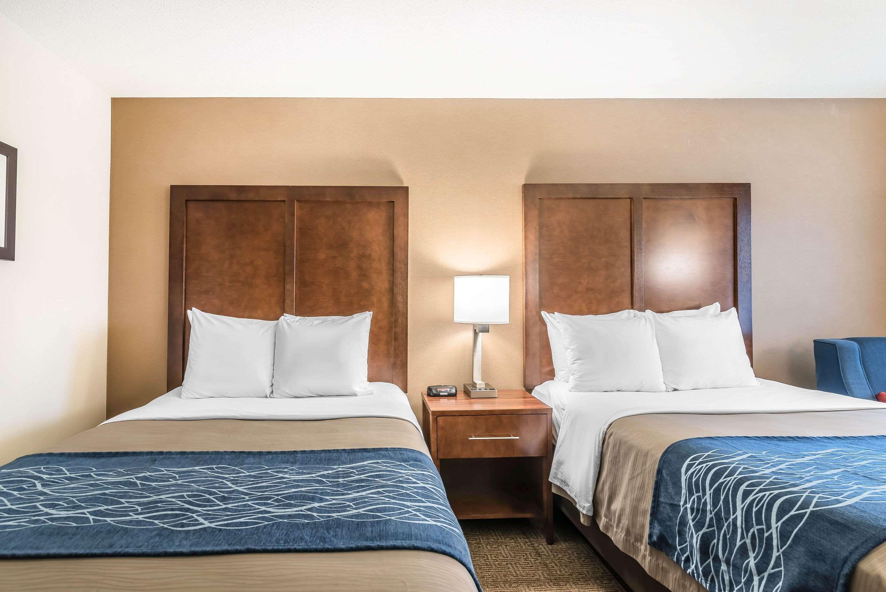 Comfort Inn Конкорд Экстерьер фото