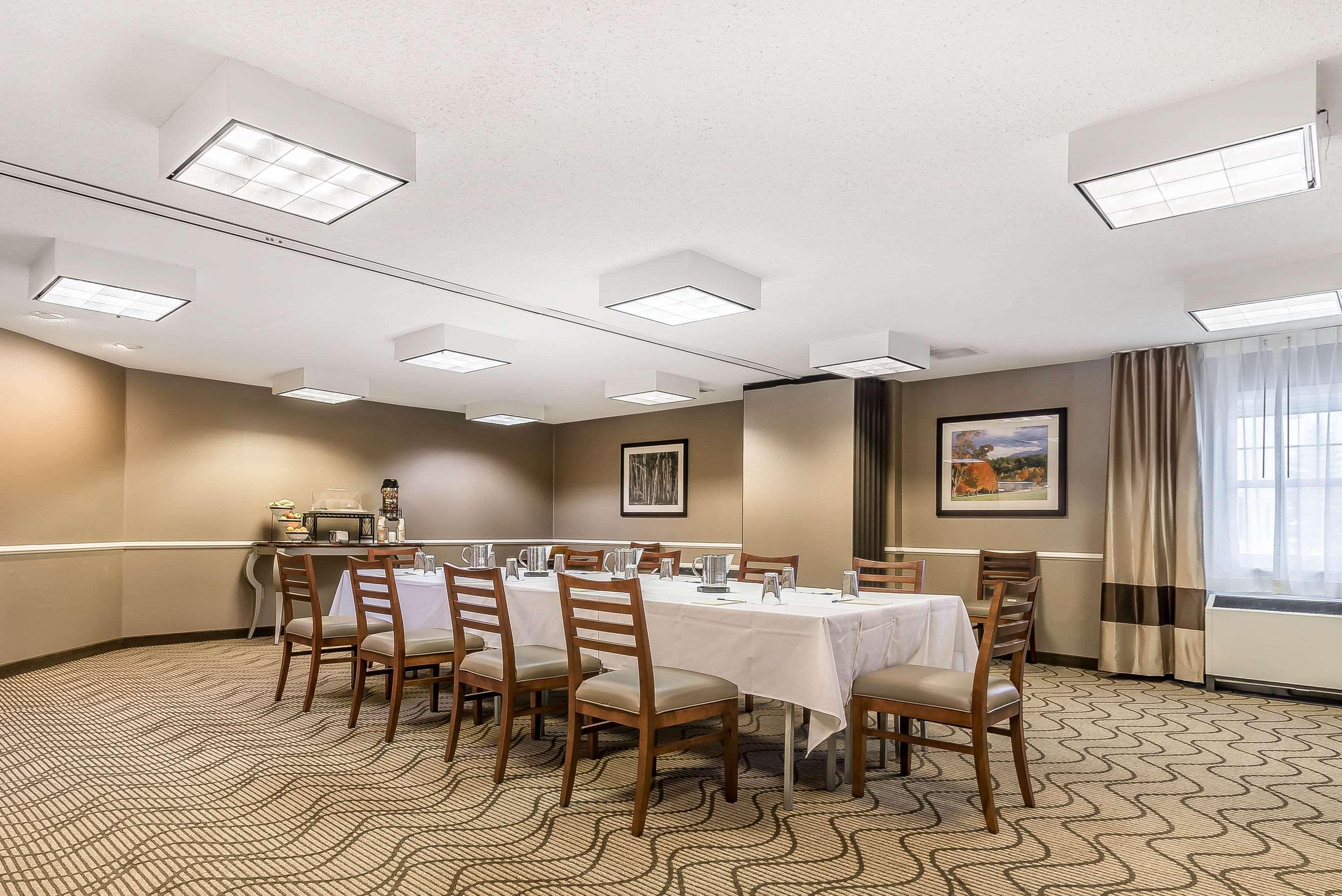 Comfort Inn Конкорд Экстерьер фото