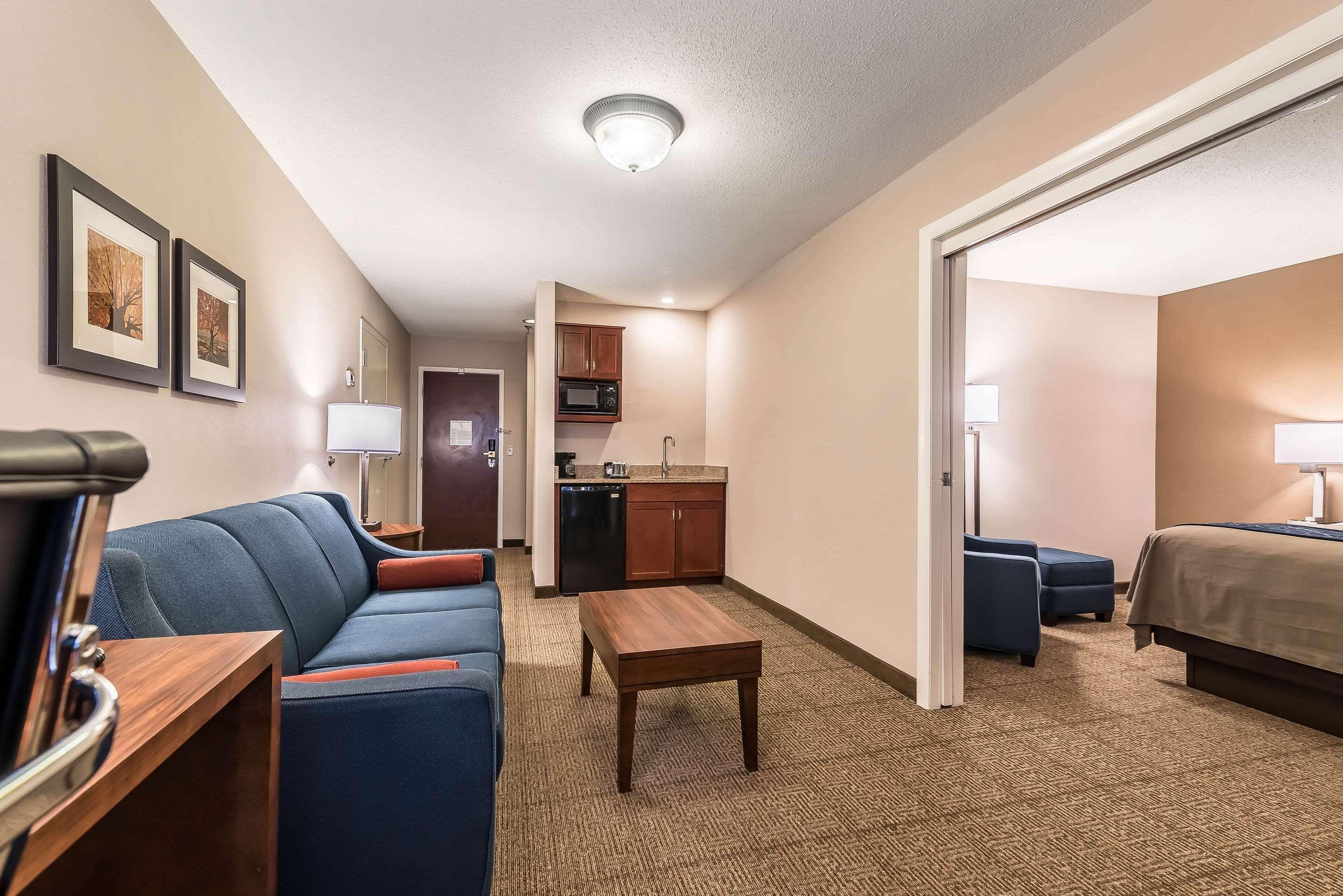 Comfort Inn Конкорд Экстерьер фото