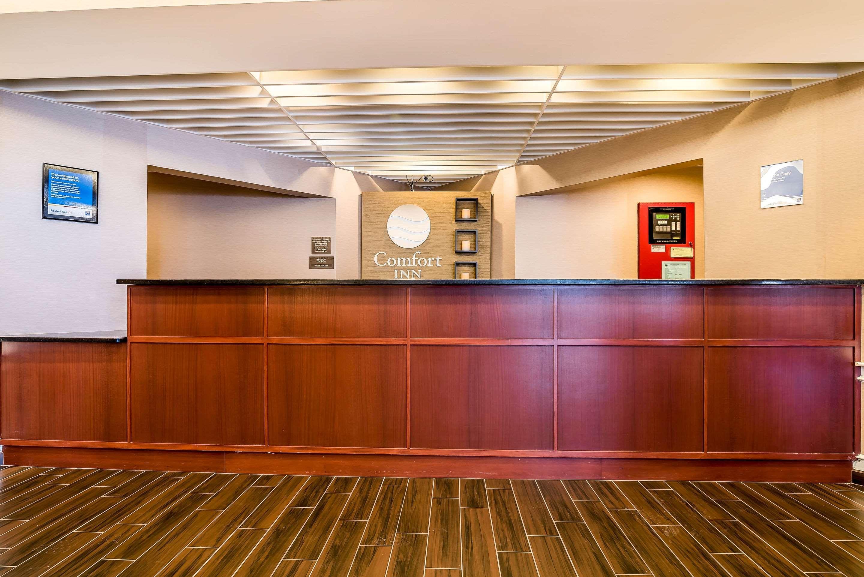 Comfort Inn Конкорд Экстерьер фото