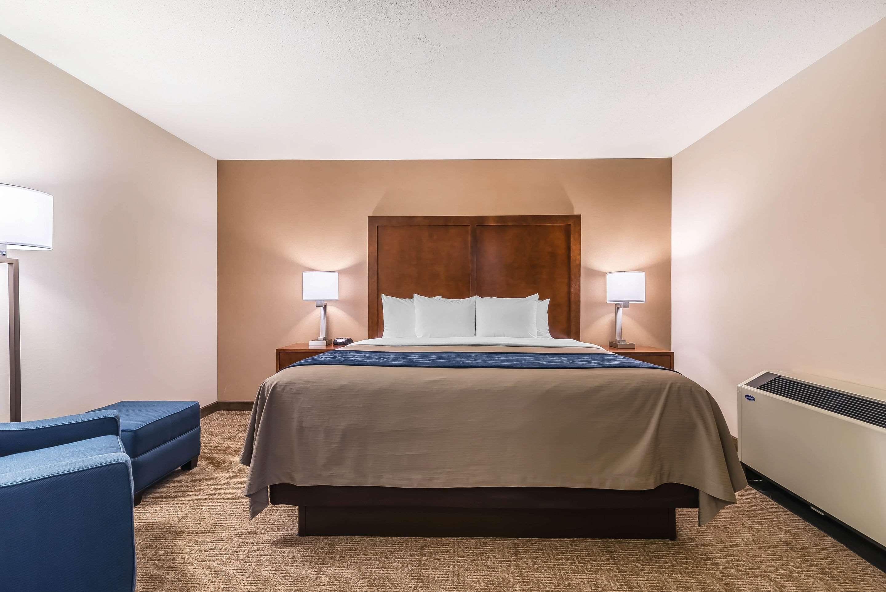Comfort Inn Конкорд Экстерьер фото