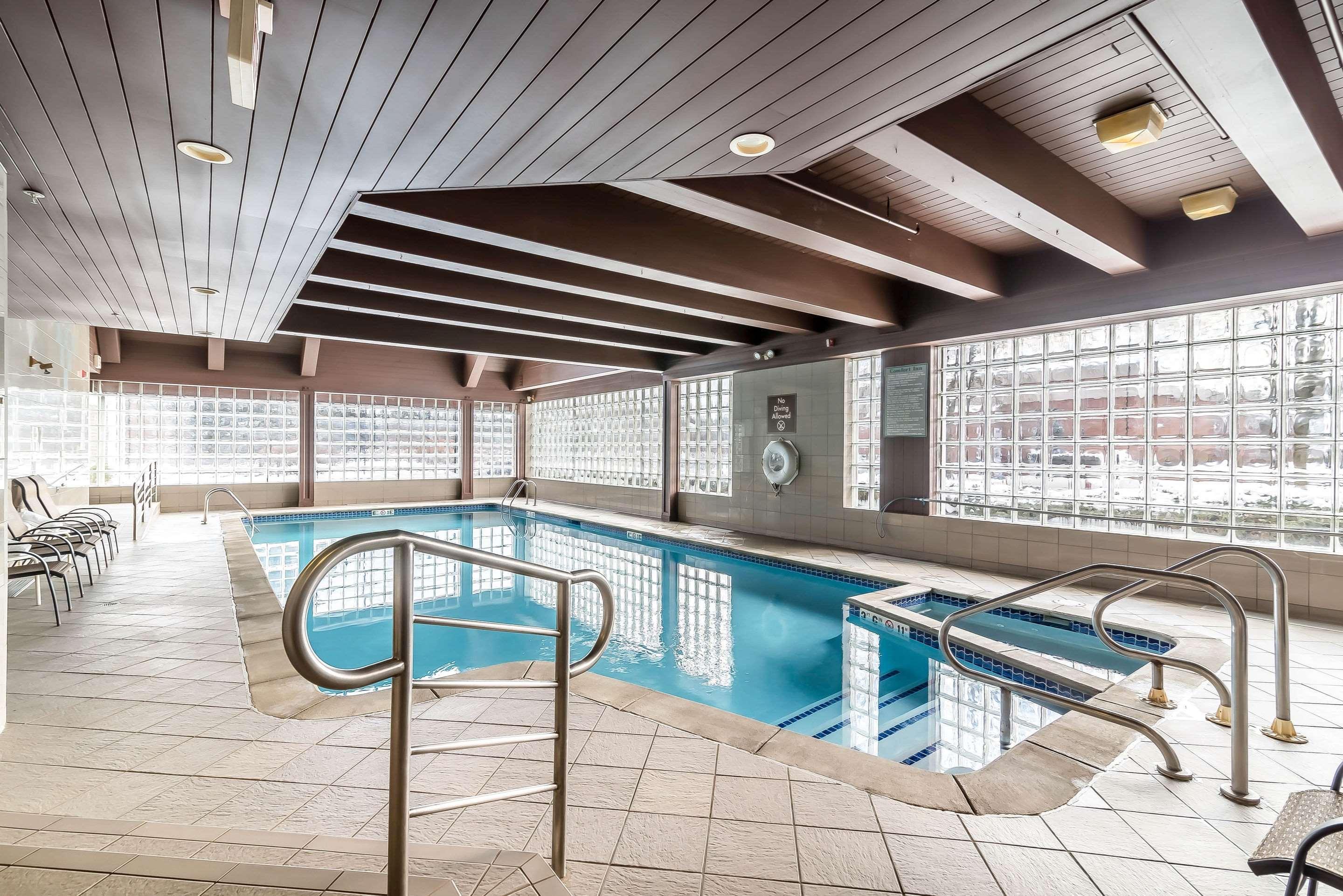 Comfort Inn Конкорд Экстерьер фото