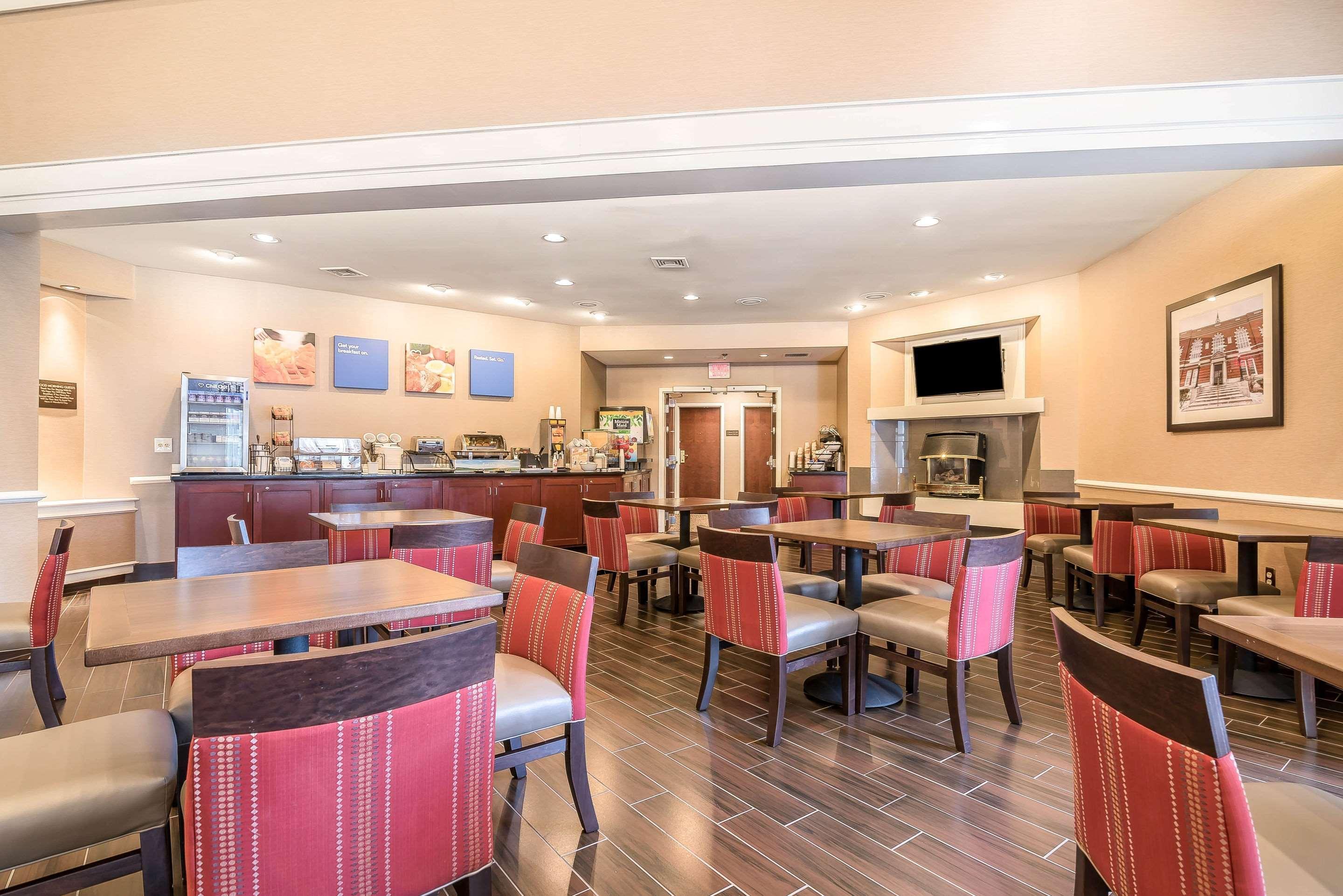 Comfort Inn Конкорд Экстерьер фото