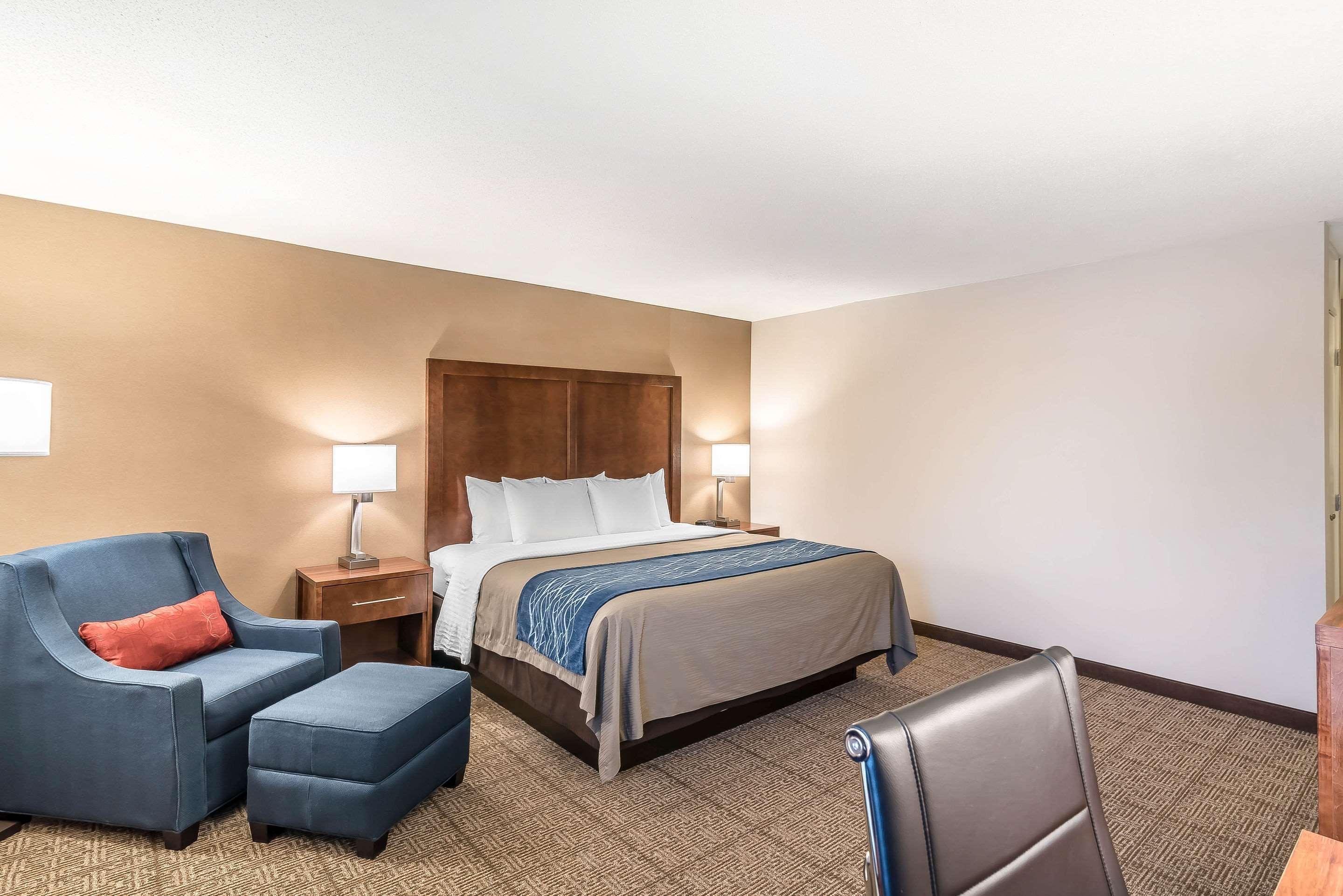 Comfort Inn Конкорд Экстерьер фото