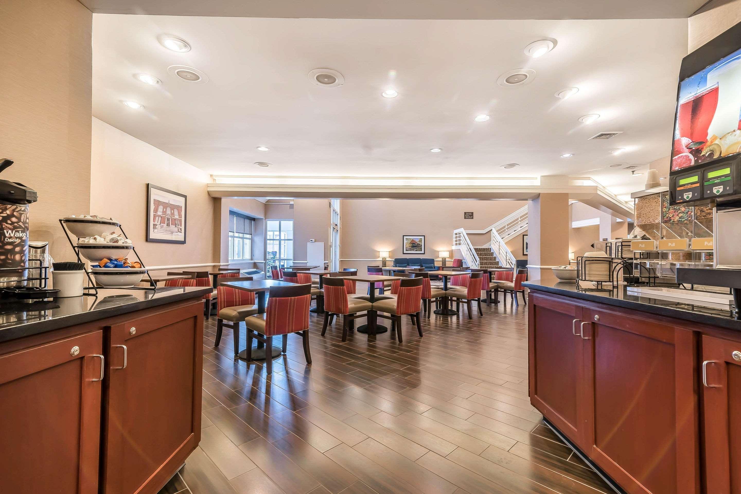 Comfort Inn Конкорд Экстерьер фото