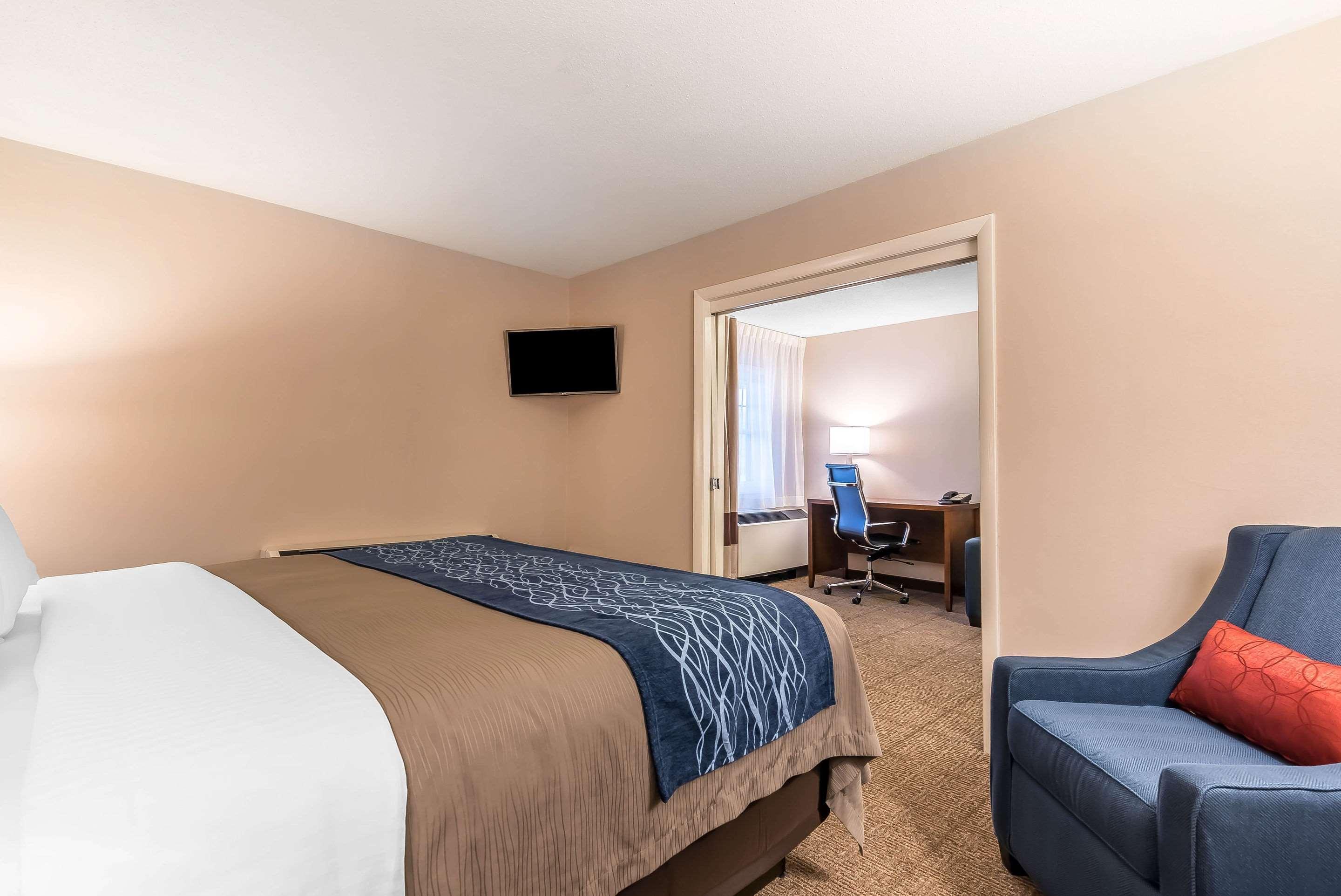 Comfort Inn Конкорд Экстерьер фото