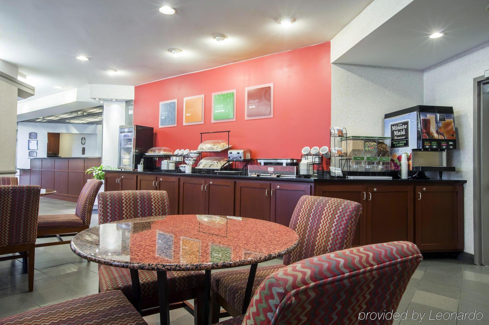 Comfort Inn Конкорд Экстерьер фото