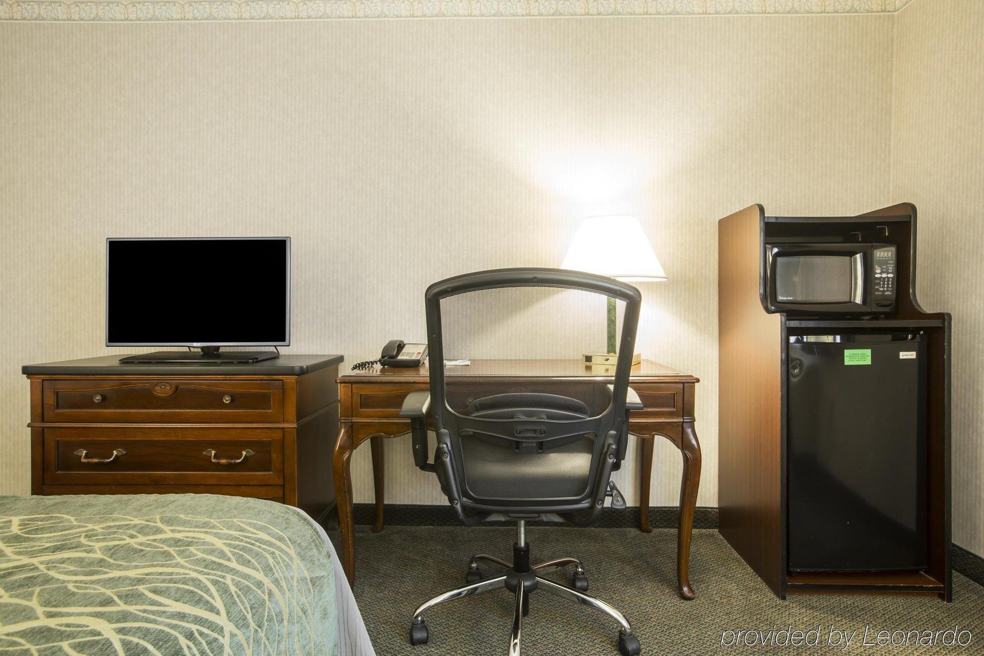 Comfort Inn Конкорд Экстерьер фото