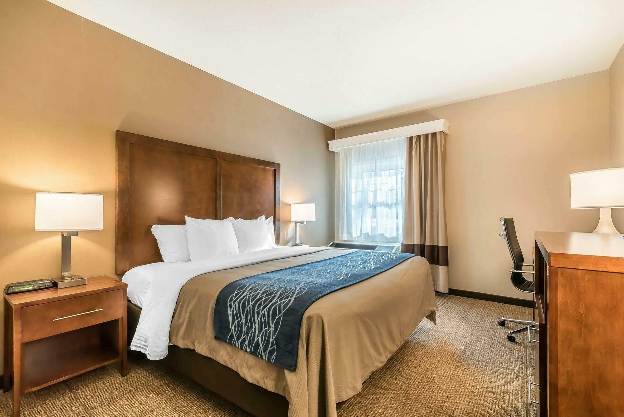 Comfort Inn Конкорд Экстерьер фото
